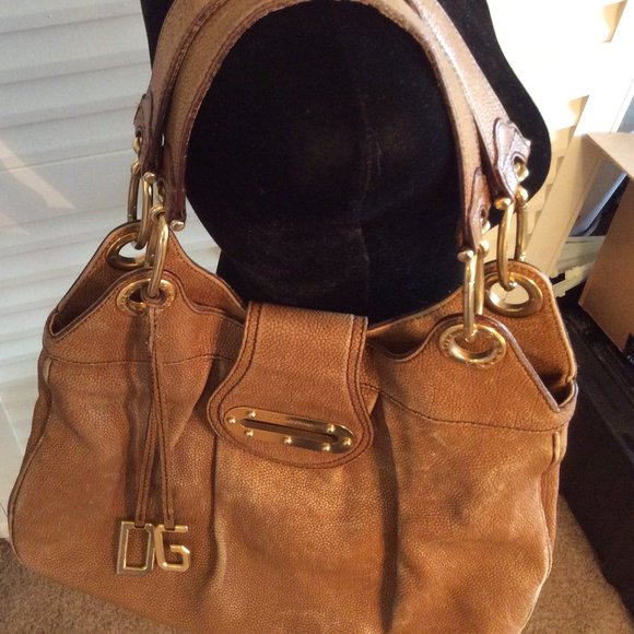 Auth. Dolce & Gabbana Camel Leather Shoulder Bag - Picture 3 of 15